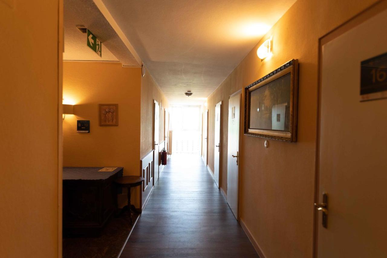 Hotel Hanseat Hamburgo Exterior foto